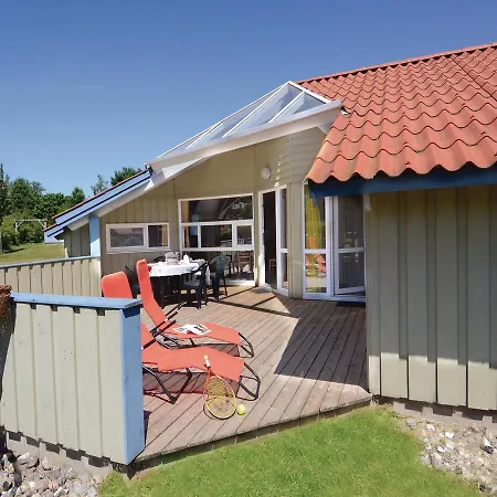 Five-bedroom Holiday In Holiday home *