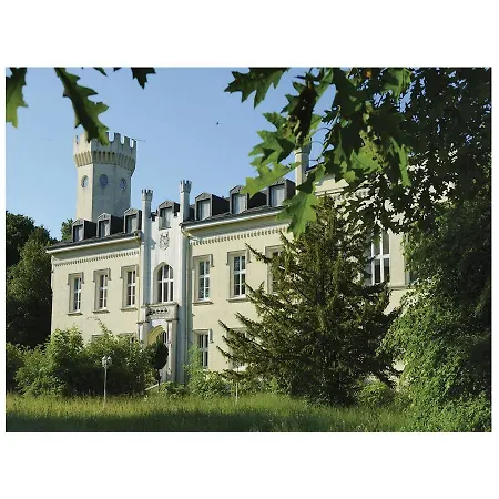 Five-bedroom Holiday In Holiday home *